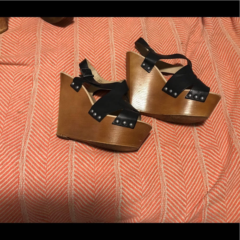 Black Zigi Soho Wedges